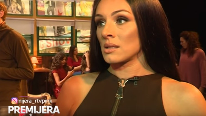 ЛУНА НЕМА ПОЈМА ШТА СЕ ДЕШАВА: Анабела признала због чега је ћерку иселила из стана (ВИДЕО)